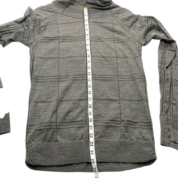 Athleta Remarkawool Cowl Neck Top base layer XL Gray Plaid outdoor active - Picture 8 of 9